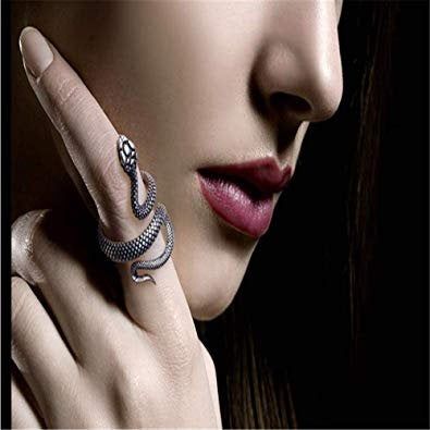 Fashion Retro Exaggerated Spirit Snake Ring Personality Punk Wind Snake-Shaped Nightclub Ring Student Trend Jewelry Gift