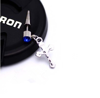 Original design new tide male ear nail rock personality earrings hip hop punk men's earrings Skull Stainless Steel earrings boys