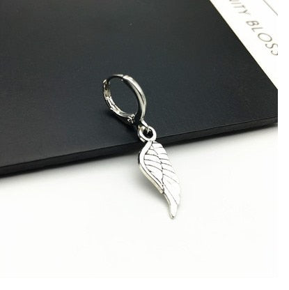 Original design new tide male ear nail rock personality earrings hip hop punk men's earrings Skull Stainless Steel earrings boys